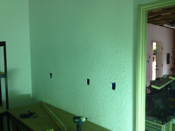 Wall sans pegboard
