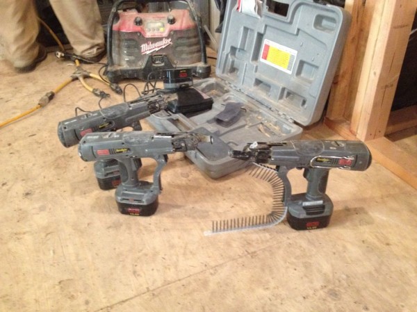 Sheetrock screw guns