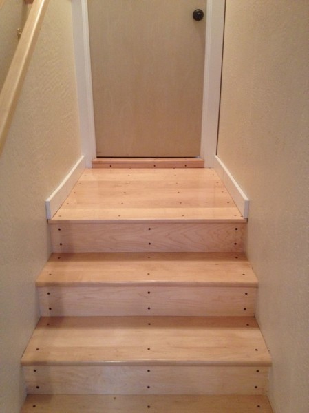 Stair landing trim